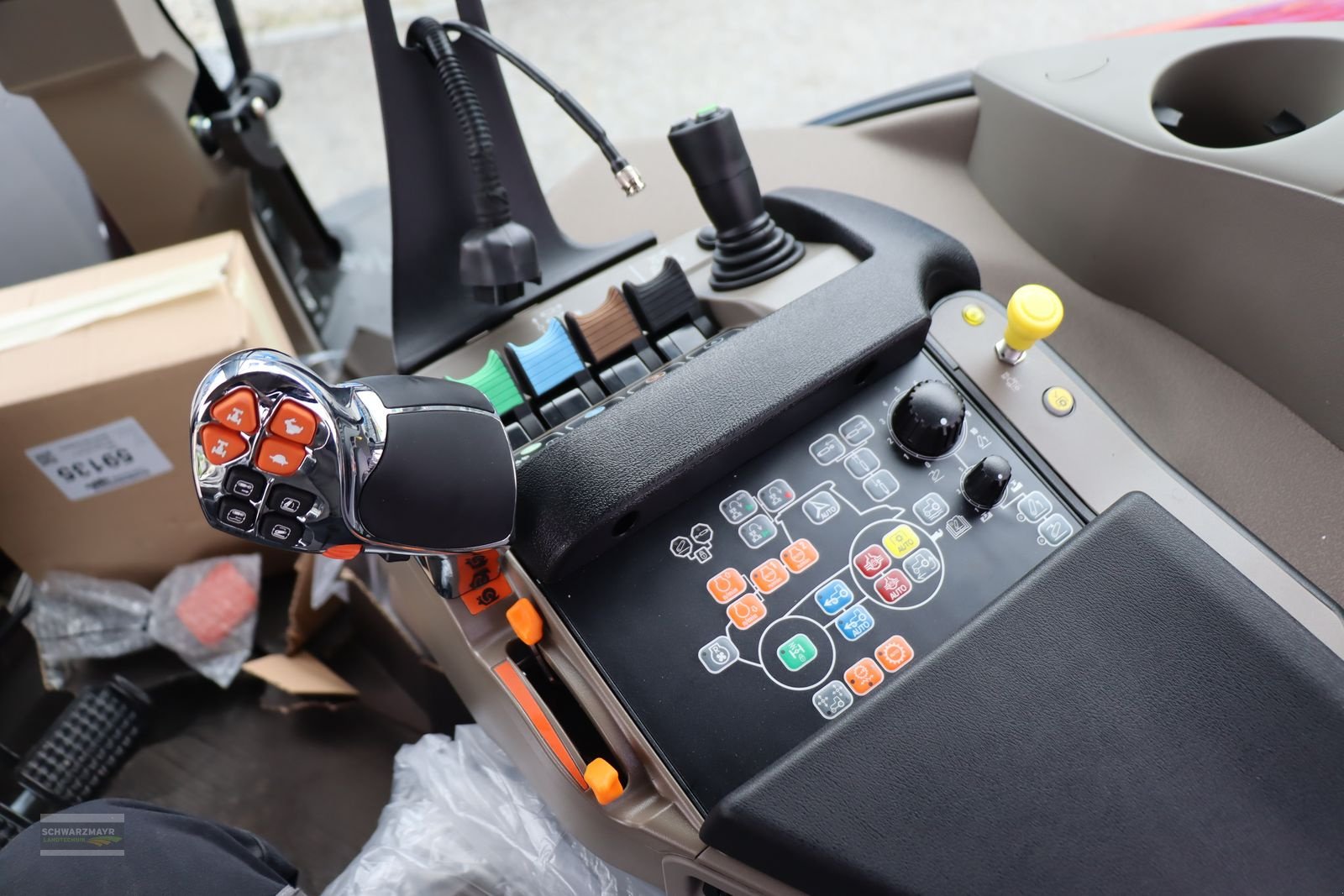 Traktor of the type Case IH Puma 165 CVX, Neumaschine in Aurolzmünster (Picture 16)