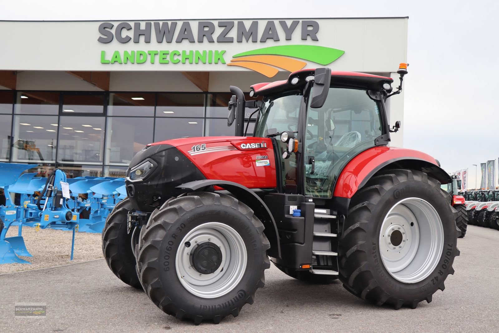 Traktor of the type Case IH Puma 165 CVX, Neumaschine in Aurolzmünster (Picture 1)