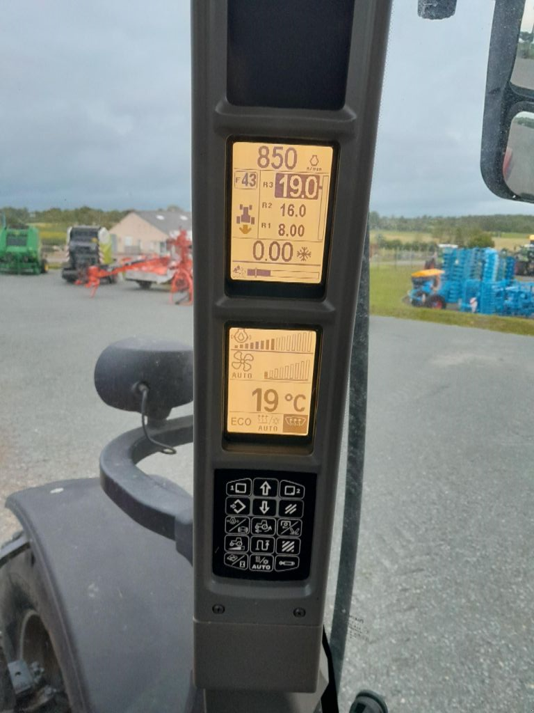 Traktor типа Case IH PUMA 165 CVX, Gebrauchtmaschine в LES ESSARTS (Фотография 9)