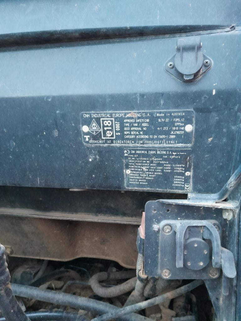 Traktor типа Case IH PUMA 165 CVX, Gebrauchtmaschine в LES ESSARTS (Фотография 11)