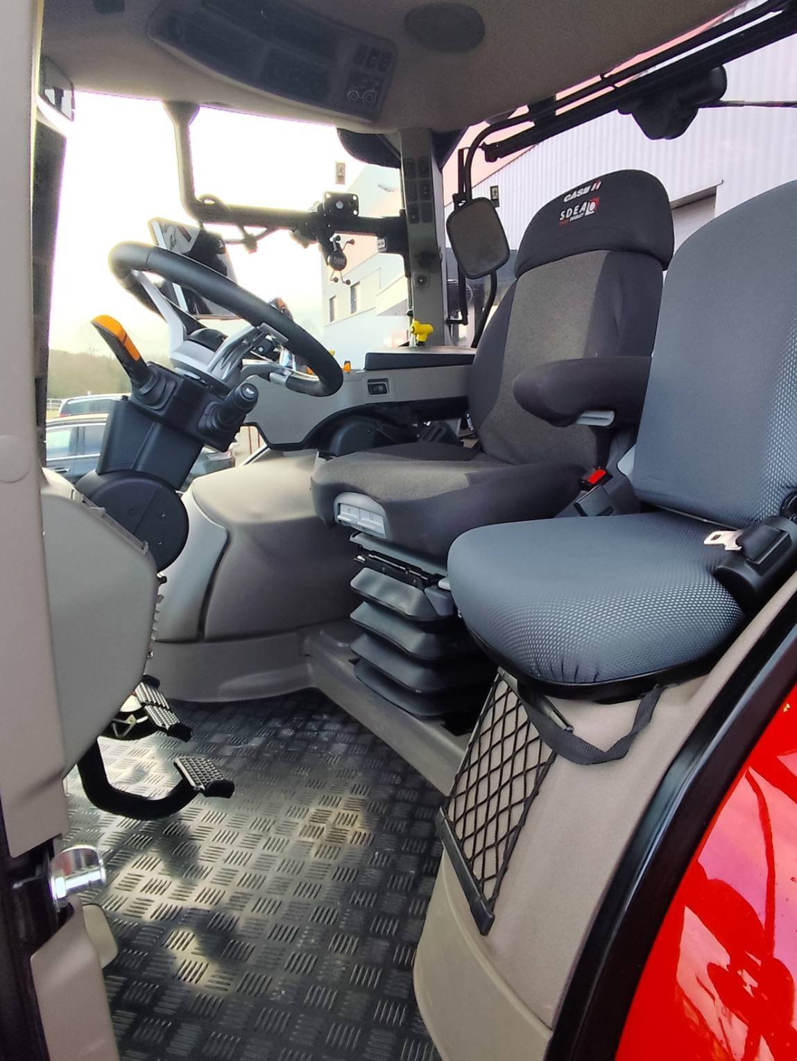 Traktor des Typs Case IH PUMA 165 CVX, Gebrauchtmaschine in Le Horps (Bild 4)