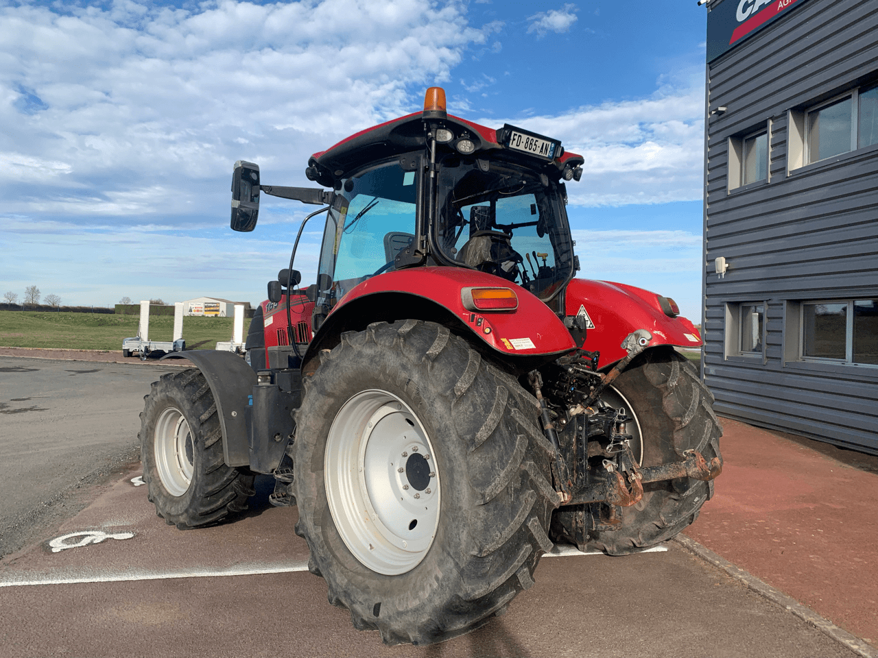 Traktor van het type Case IH PUMA 165 MULTICONTROLLER, Gebrauchtmaschine in CINTHEAUX (Foto 4)