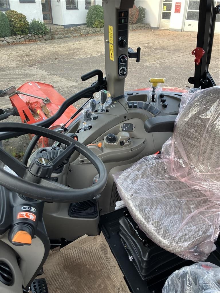 Traktor of the type Case IH Puma 165, Gebrauchtmaschine in Glamsbjerg (Picture 2)