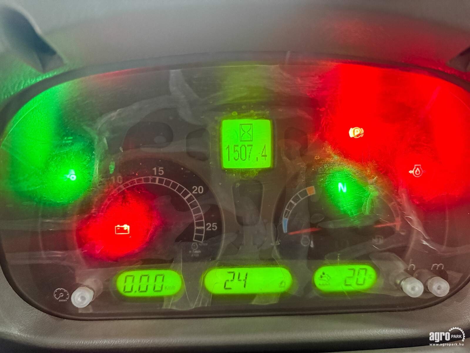 Traktor des Typs Case IH Puma 165, Gebrauchtmaschine in Csengele (Bild 10)