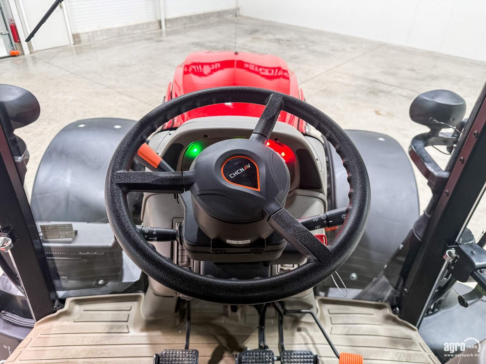 Traktor des Typs Case IH Puma 165, Gebrauchtmaschine in Csengele (Bild 11)