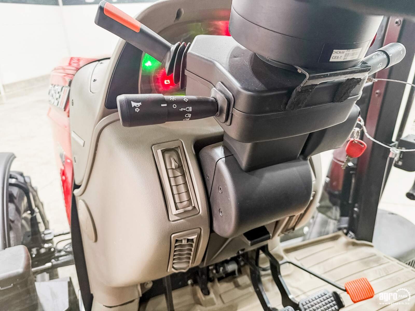 Traktor des Typs Case IH Puma 165, Gebrauchtmaschine in Csengele (Bild 14)