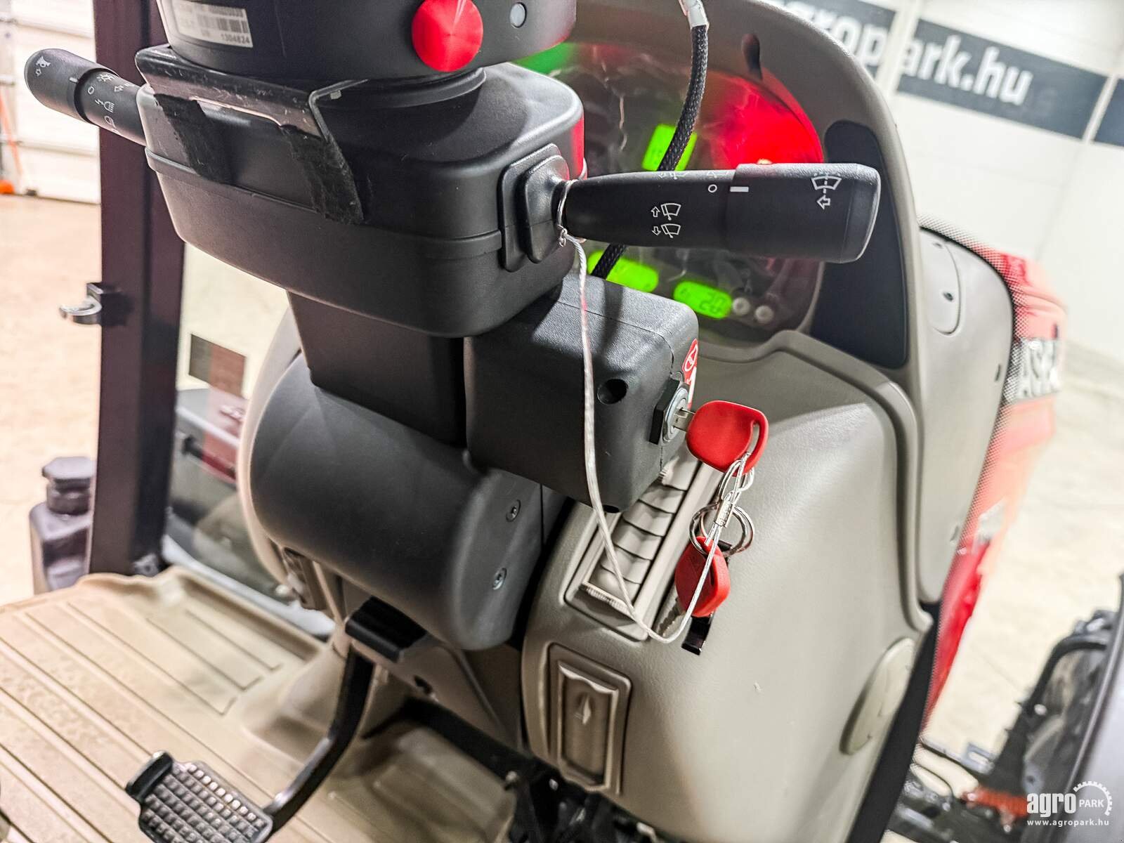 Traktor des Typs Case IH Puma 165, Gebrauchtmaschine in Csengele (Bild 15)