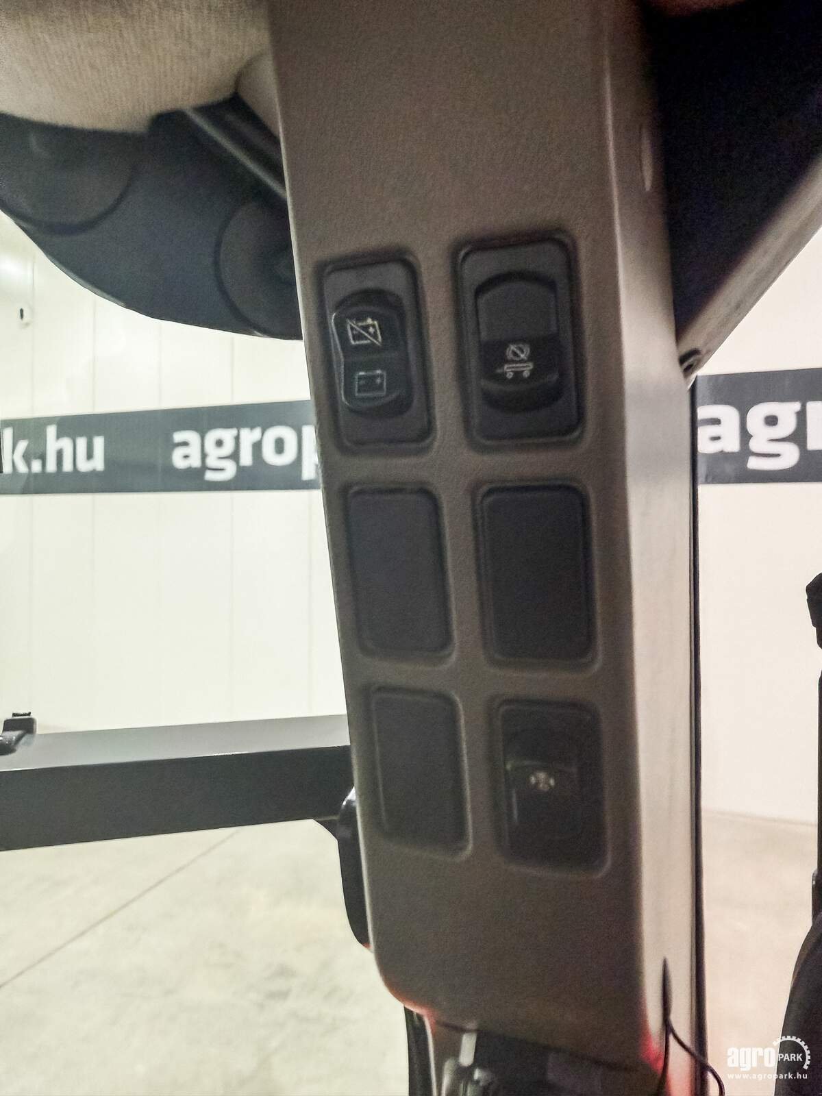 Traktor des Typs Case IH Puma 165, Gebrauchtmaschine in Csengele (Bild 29)