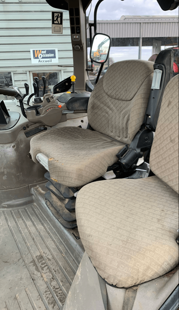 Traktor vrste Case IH PUMA 165, Gebrauchtmaschine v CINTHEAUX (Slika 9)