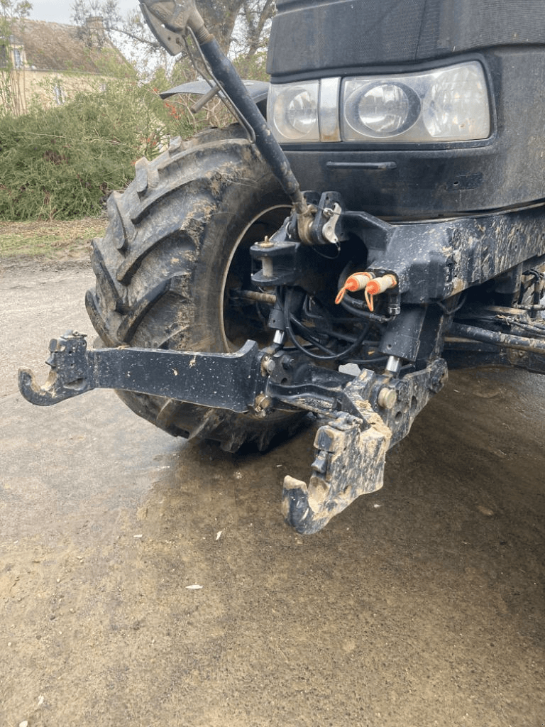 Traktor del tipo Case IH PUMA 165, Gebrauchtmaschine en CINTHEAUX (Imagen 4)
