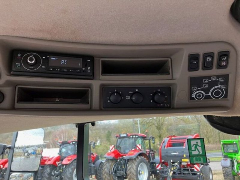 Traktor des Typs Case IH PUMA 175 CVX, Gebrauchtmaschine in POUSSAY (Bild 9)