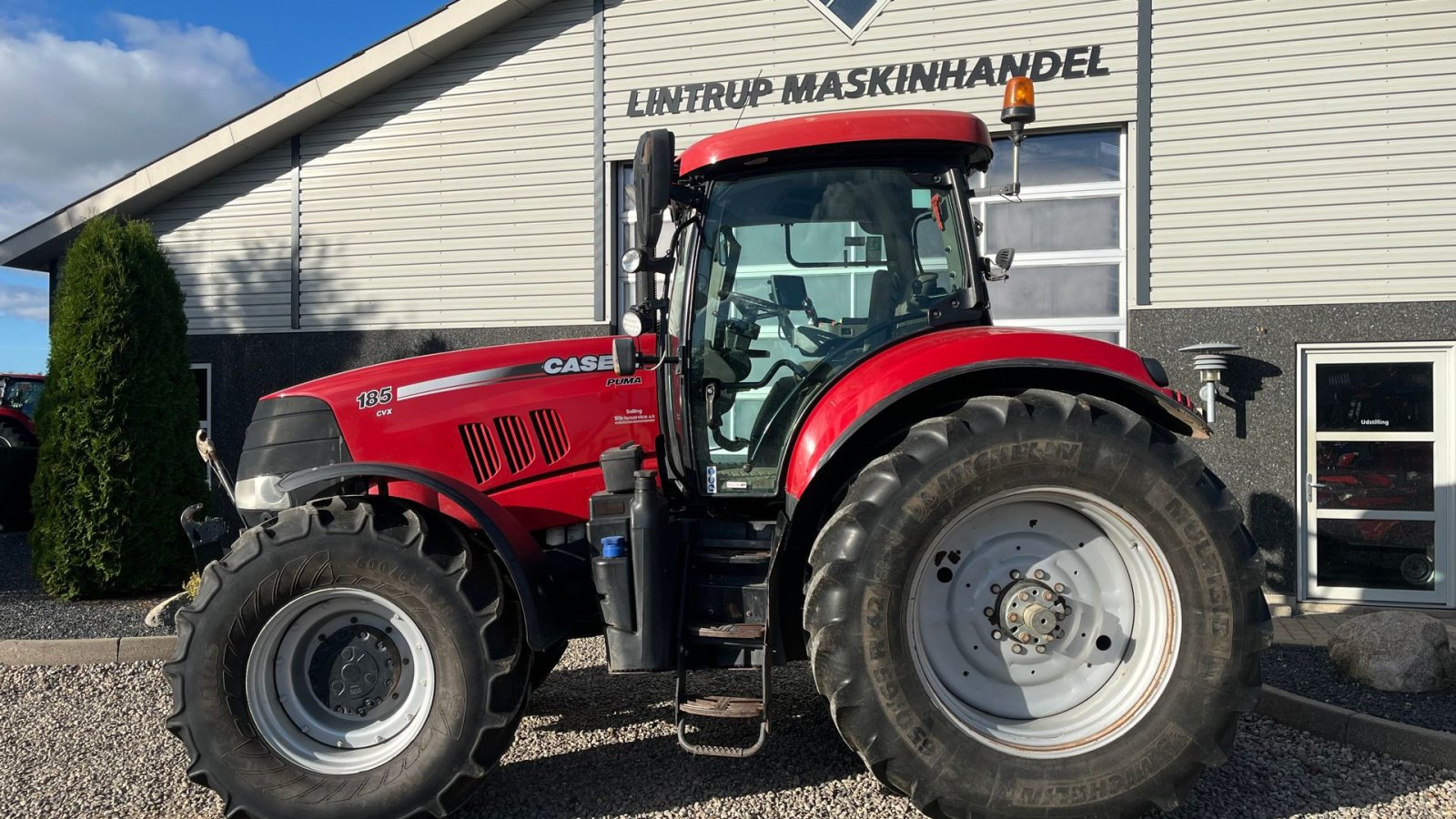 Traktor Türe ait Case IH PUMA 185 CVX Med frontlift RED Model, Gebrauchtmaschine içinde Lintrup (resim 13)