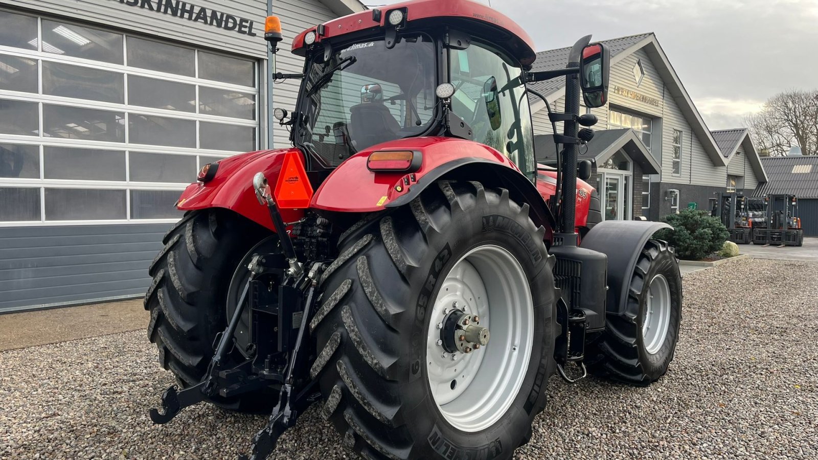 Traktor typu Case IH PUMA 185 CVX Med frontlift RED Model, Gebrauchtmaschine w Lintrup (Zdjęcie 17)