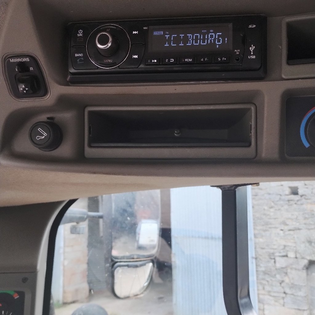 Traktor van het type Case IH PUMA 185 CVX, Gebrauchtmaschine in Neuilly-Crimolois (Foto 11)