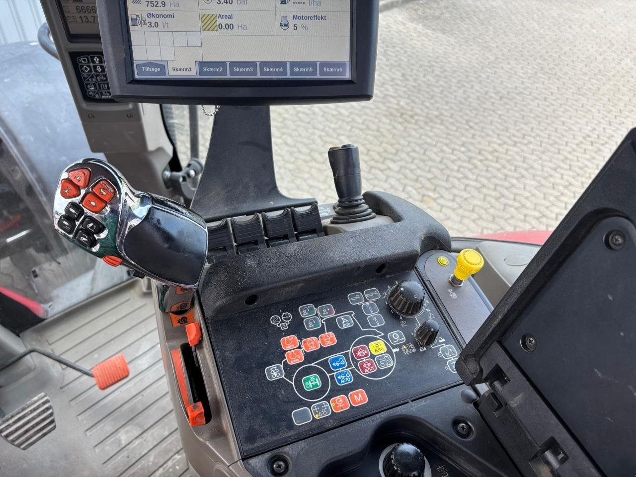 Traktor of the type Case IH PUMA 185 CVX, Gebrauchtmaschine in Bramming (Picture 8)