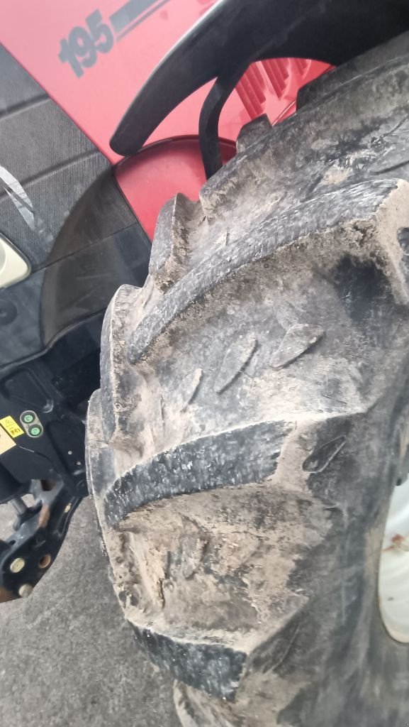 Traktor van het type Case IH PUMA 195, Gebrauchtmaschine in PRÉFONTAINES (Foto 10)