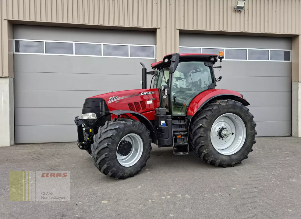 Traktor του τύπου Case IH PUMA 220 CVX, Gebrauchtmaschine σε Schwandorf (Φωτογραφία 1)