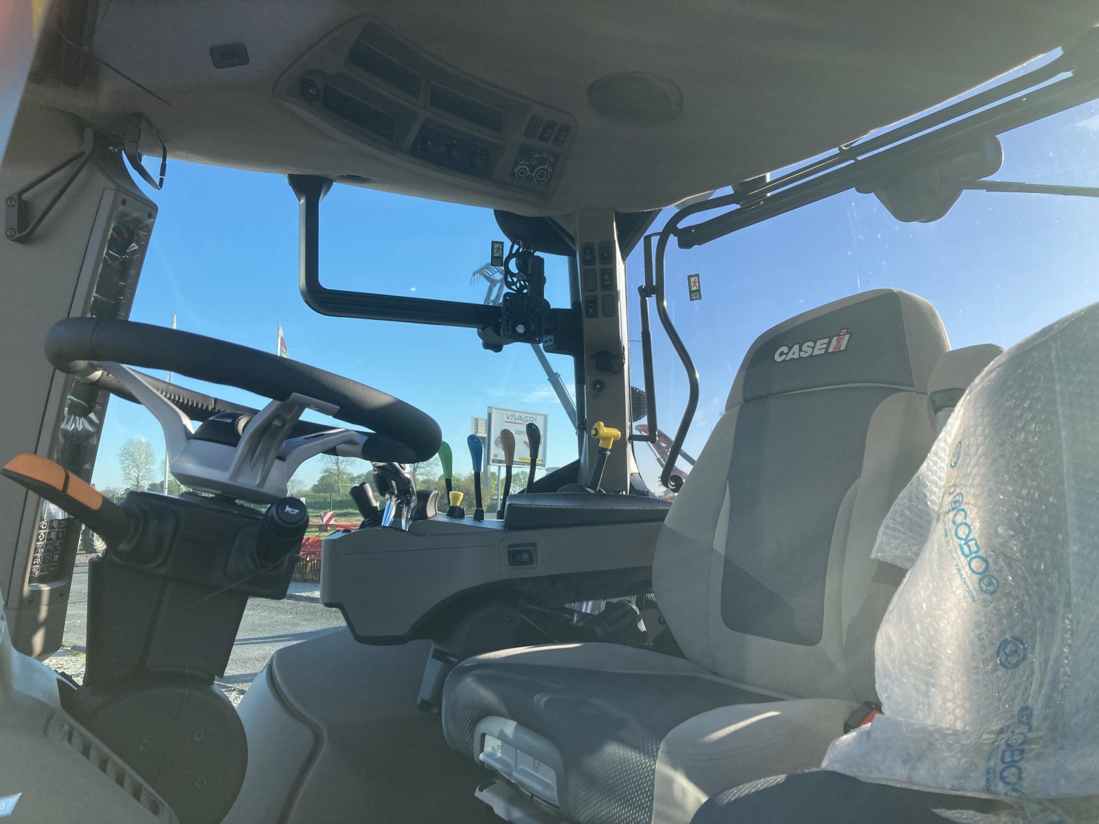 Traktor Türe ait Case IH PUMA 220, Gebrauchtmaschine içinde CINTHEAUX (resim 3)