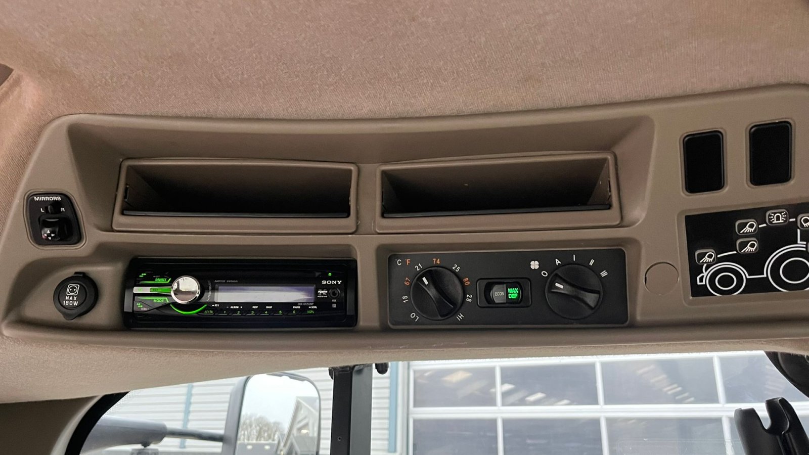 Traktor типа Case IH Puma 230 Med frontlift og frontlæsser, Gebrauchtmaschine в Lintrup (Фотография 7)