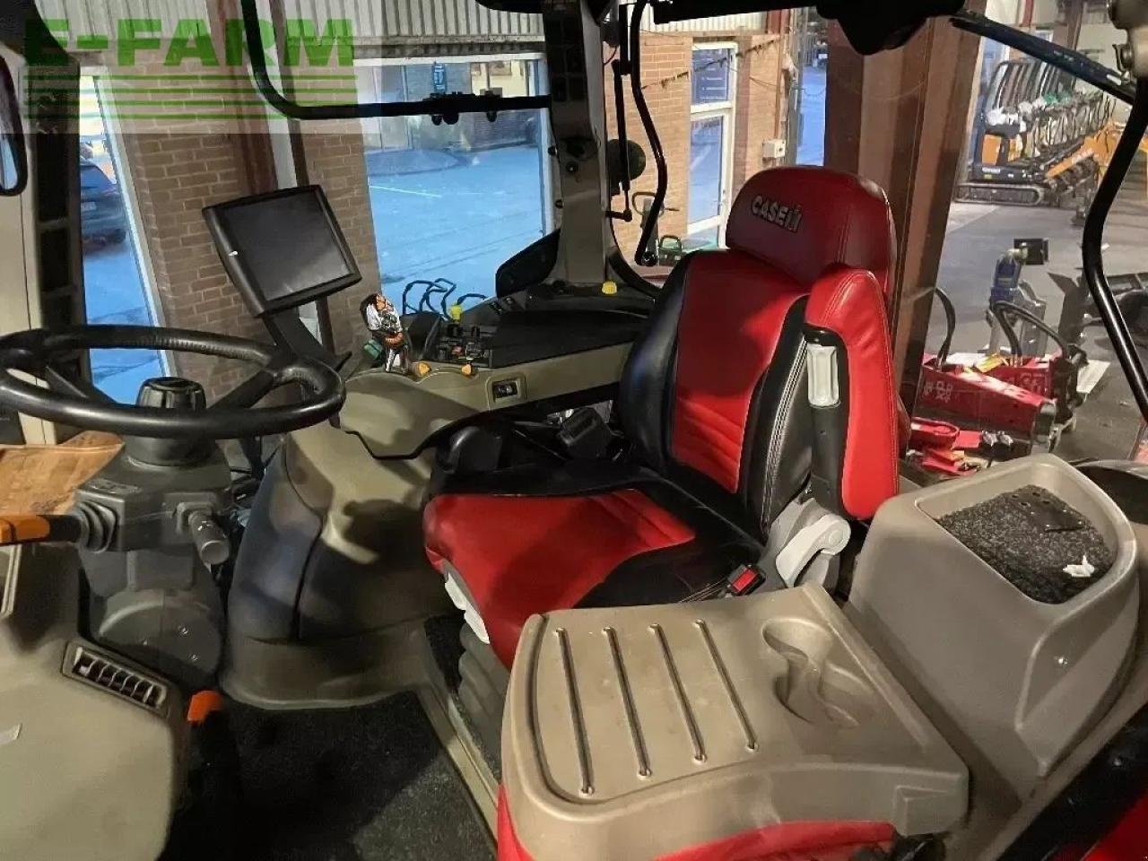 Traktor от тип Case IH puma 240 cvx CVX, Gebrauchtmaschine в AALBORG SV (Снимка 4)