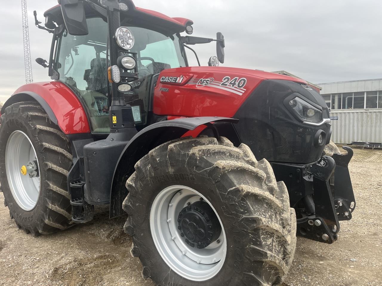 Traktor van het type Case IH PUMA 240 CVX TRAKTOR, Gebrauchtmaschine in Middelfart (Foto 9)