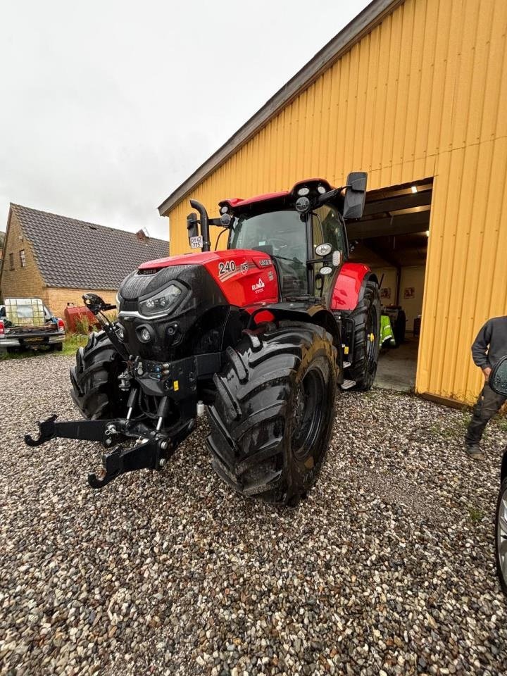 Traktor типа Case IH PUMA 240 CVX TRAKTOR, Gebrauchtmaschine в Middelfart (Фотография 3)