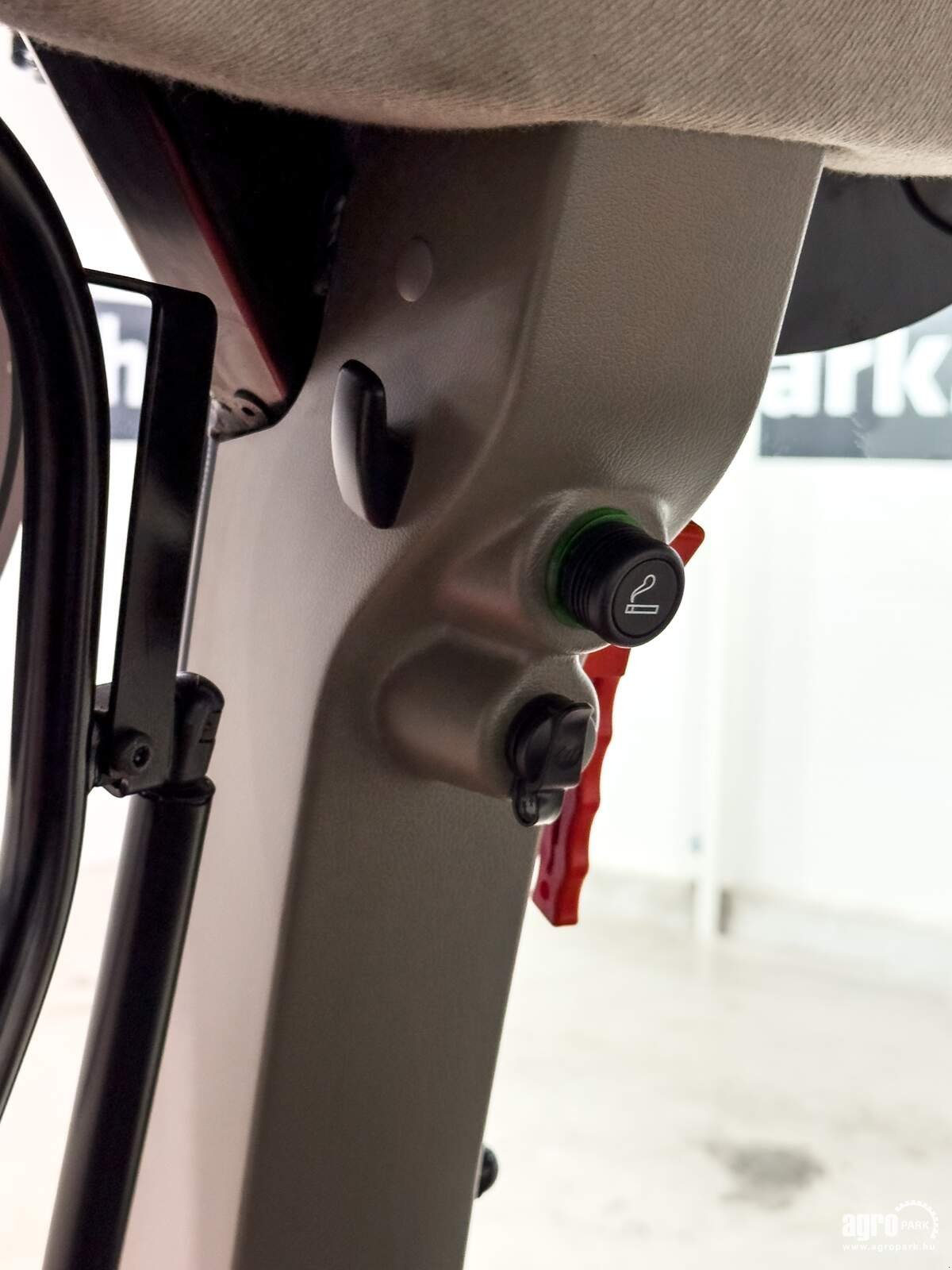 Traktor des Typs Case IH PUMA 240 CVX, Gebrauchtmaschine in Csengele (Bild 21)