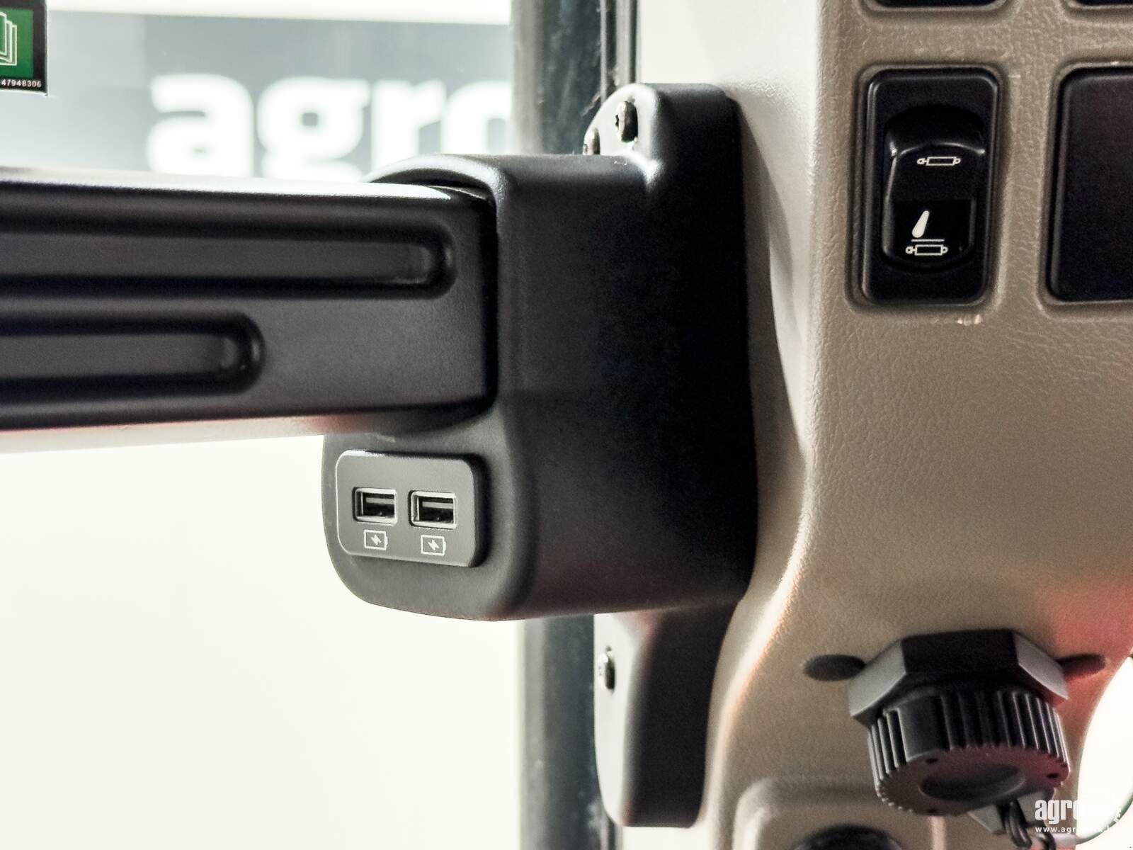 Traktor des Typs Case IH PUMA 240 CVX, Gebrauchtmaschine in Csengele (Bild 23)