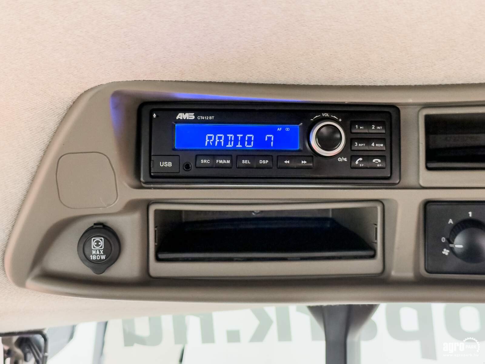 Traktor des Typs Case IH PUMA 240 CVX, Gebrauchtmaschine in Csengele (Bild 25)