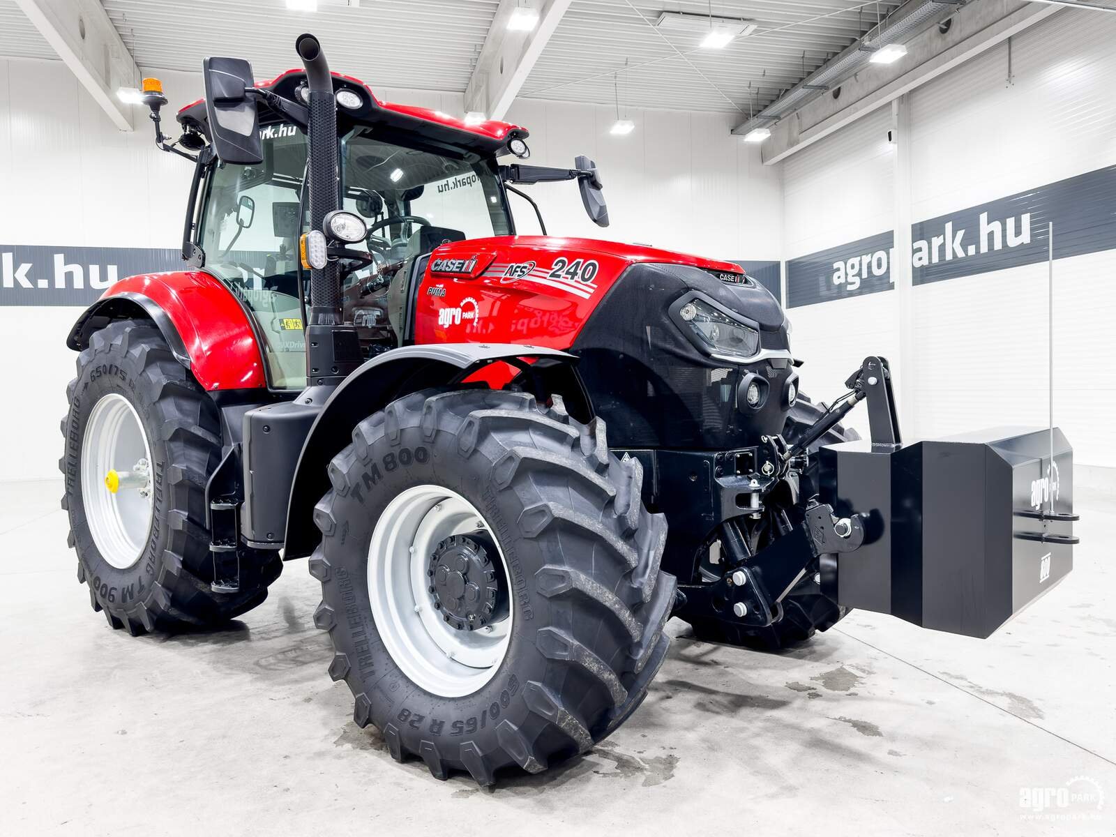 Traktor du type Case IH PUMA 240 CVX, Gebrauchtmaschine en Csengele (Photo 2)