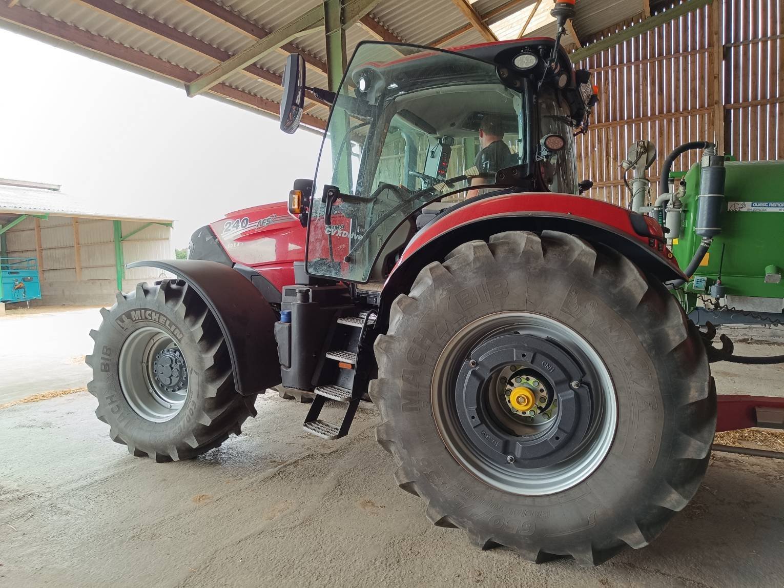 Traktor typu Case IH PUMA 240 CVX, Gebrauchtmaschine v Le Horps (Obrázek 2)