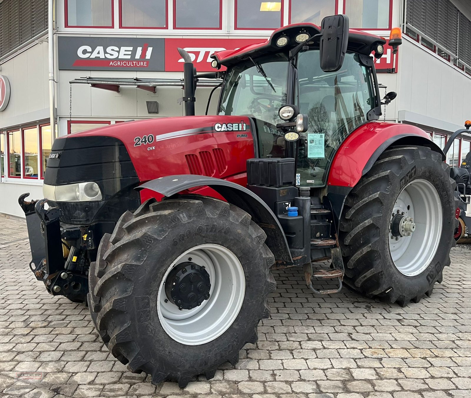 Traktor типа Case IH Puma 240 CVX, Gebrauchtmaschine в Tuntenhausen (Фотография 1)