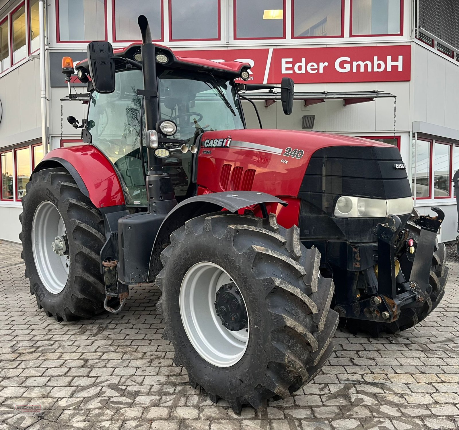 Traktor типа Case IH Puma 240 CVX, Gebrauchtmaschine в Tuntenhausen (Фотография 2)