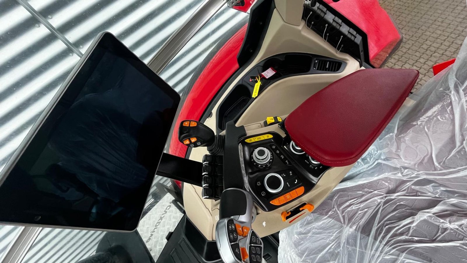 Traktor des Typs Case IH PUMA 260 CVXDRIVE Demo traktor, Gebrauchtmaschine in Horsens (Bild 20)