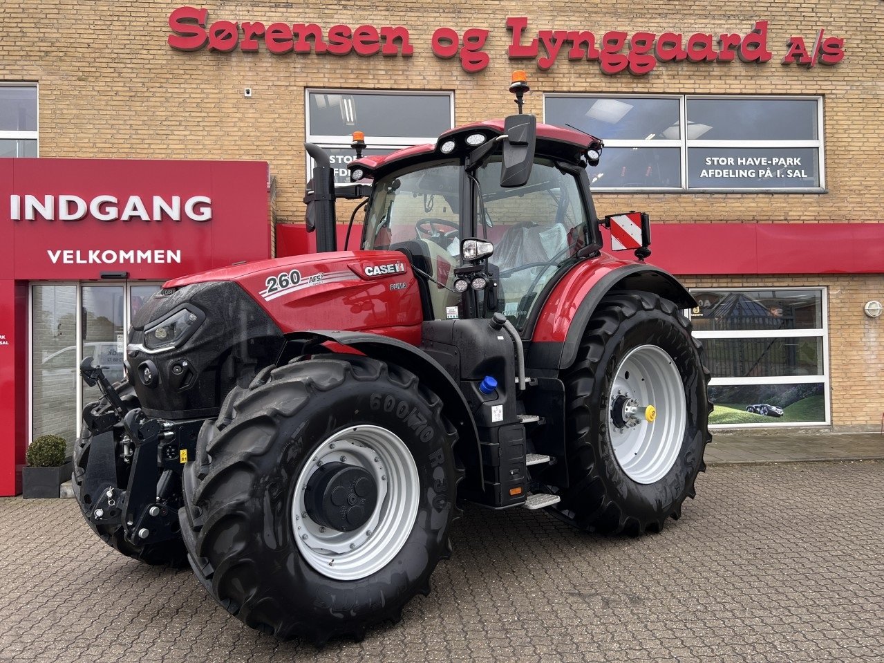 Traktor of the type Case IH PUMA 260 CVXDRIVE, Gebrauchtmaschine in Viborg (Picture 1)