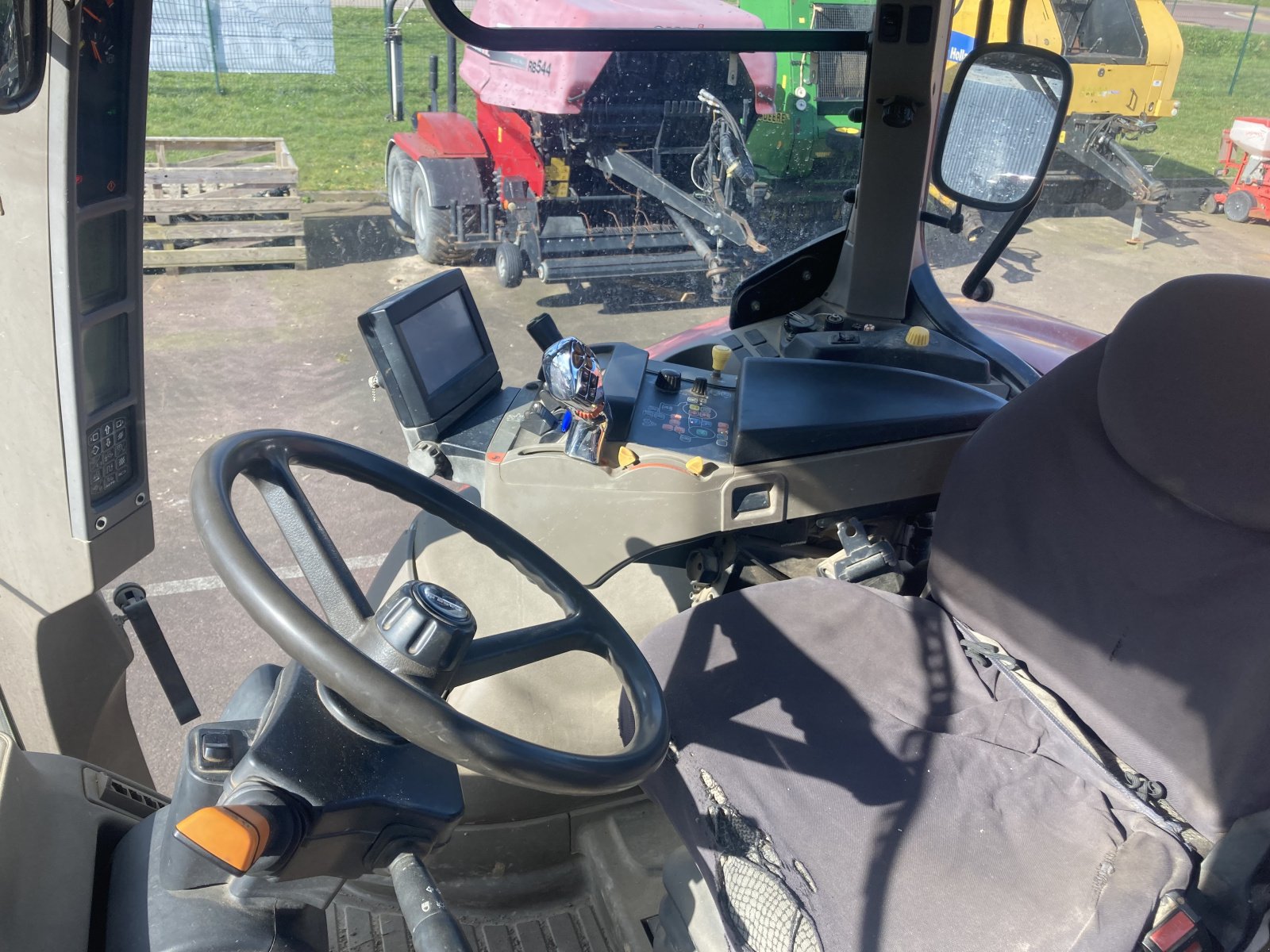 Traktor des Typs Case IH PUMA CVX 165, Gebrauchtmaschine in ISIGNY-LE-BUAT (Bild 3)