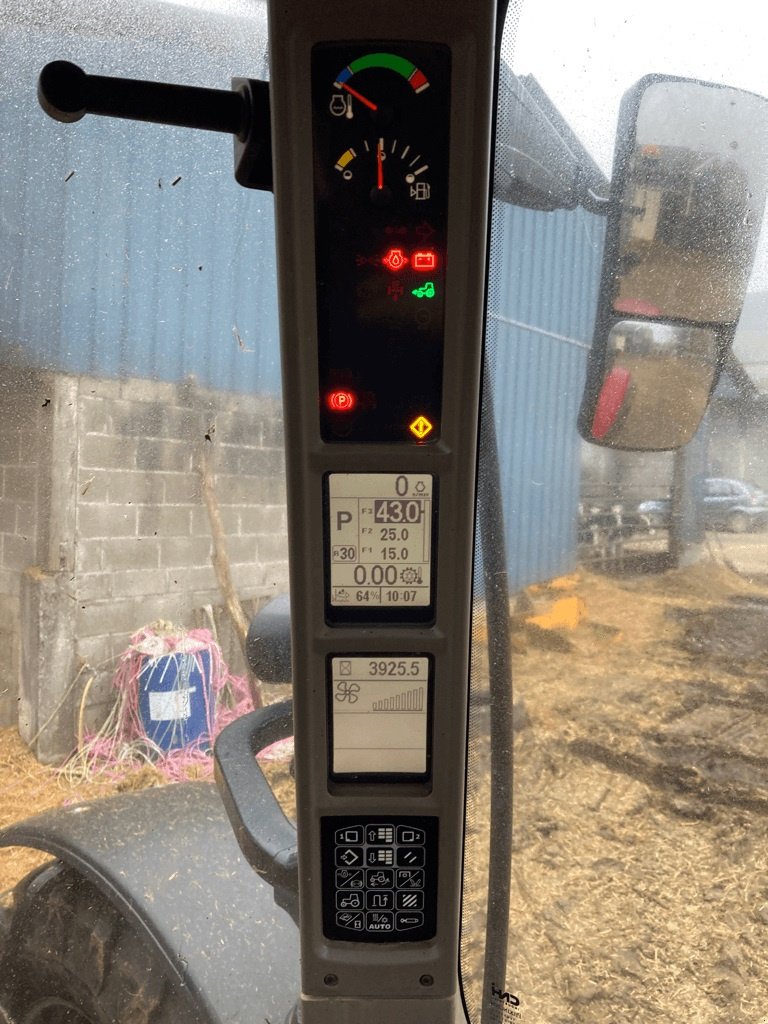 Traktor des Typs Case IH PUMA CVX 185, Gebrauchtmaschine in ISIGNY-LE-BUAT (Bild 6)