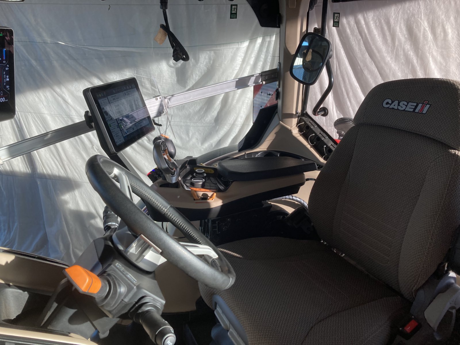 Traktor Türe ait Case IH PUMA CVX 200, Gebrauchtmaschine içinde ISIGNY-LE-BUAT (resim 6)