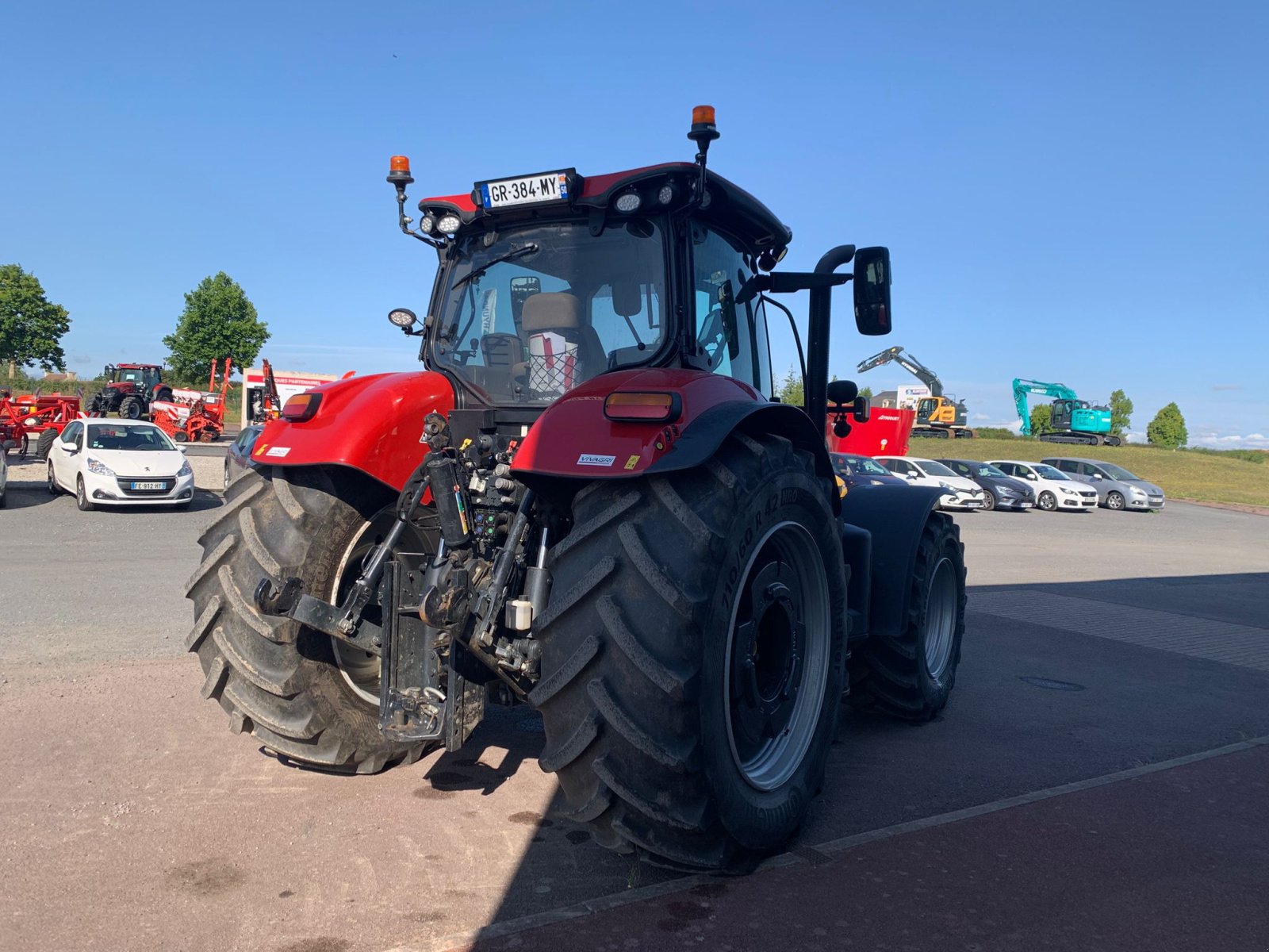 Traktor του τύπου Case IH PUMA CVX 240, Gebrauchtmaschine σε CINTHEAUX (Φωτογραφία 4)