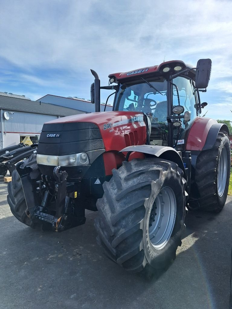 Traktor typu Case IH PUMA CVX 240, Gebrauchtmaschine w Neufchâtel-en-Bray (Zdjęcie 4)