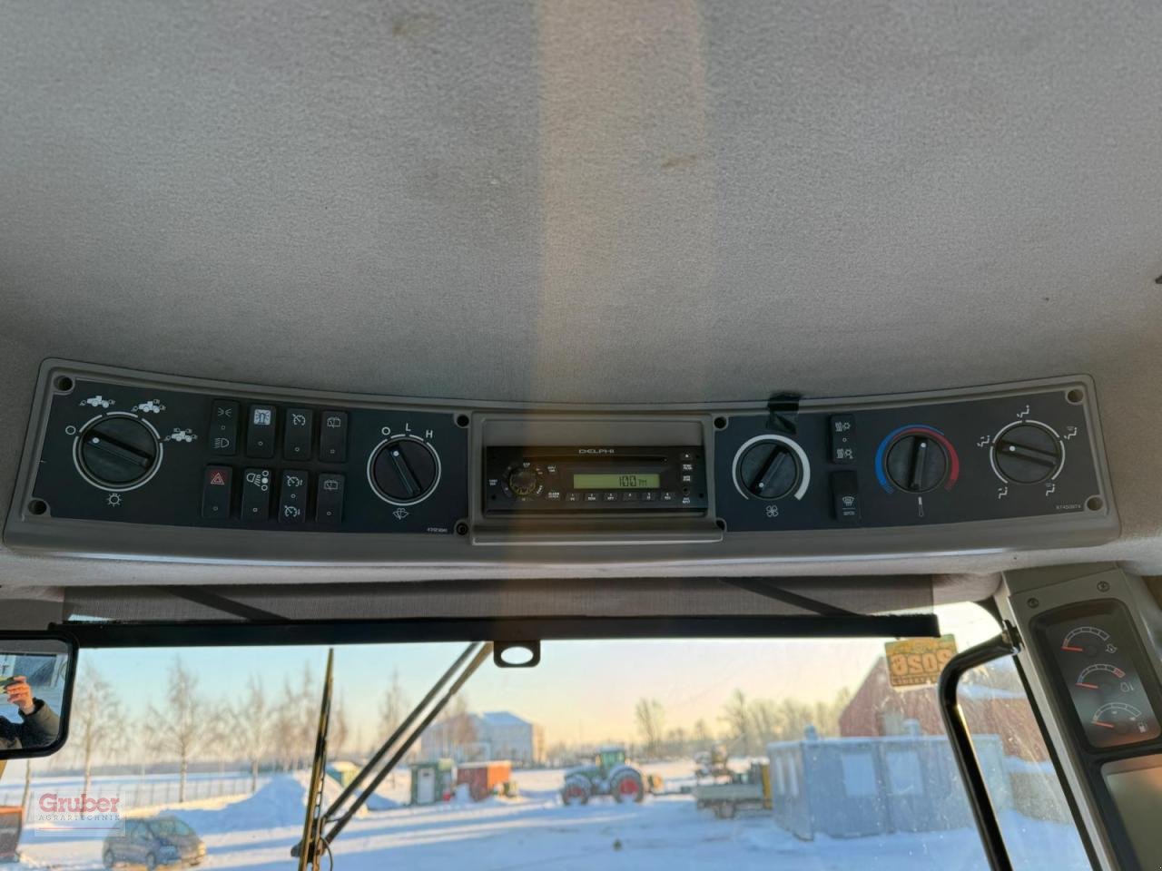 Traktor van het type Case IH Quadtrac STX 485, Gebrauchtmaschine in Elsnig (Foto 12)