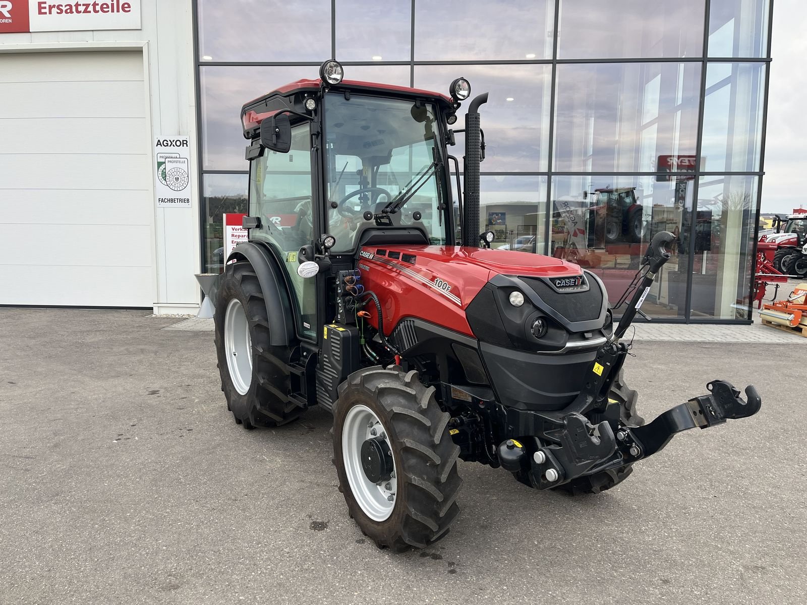 Traktor Türe ait Case IH Quantum 100 F, Neumaschine içinde Harmannsdorf (resim 2)