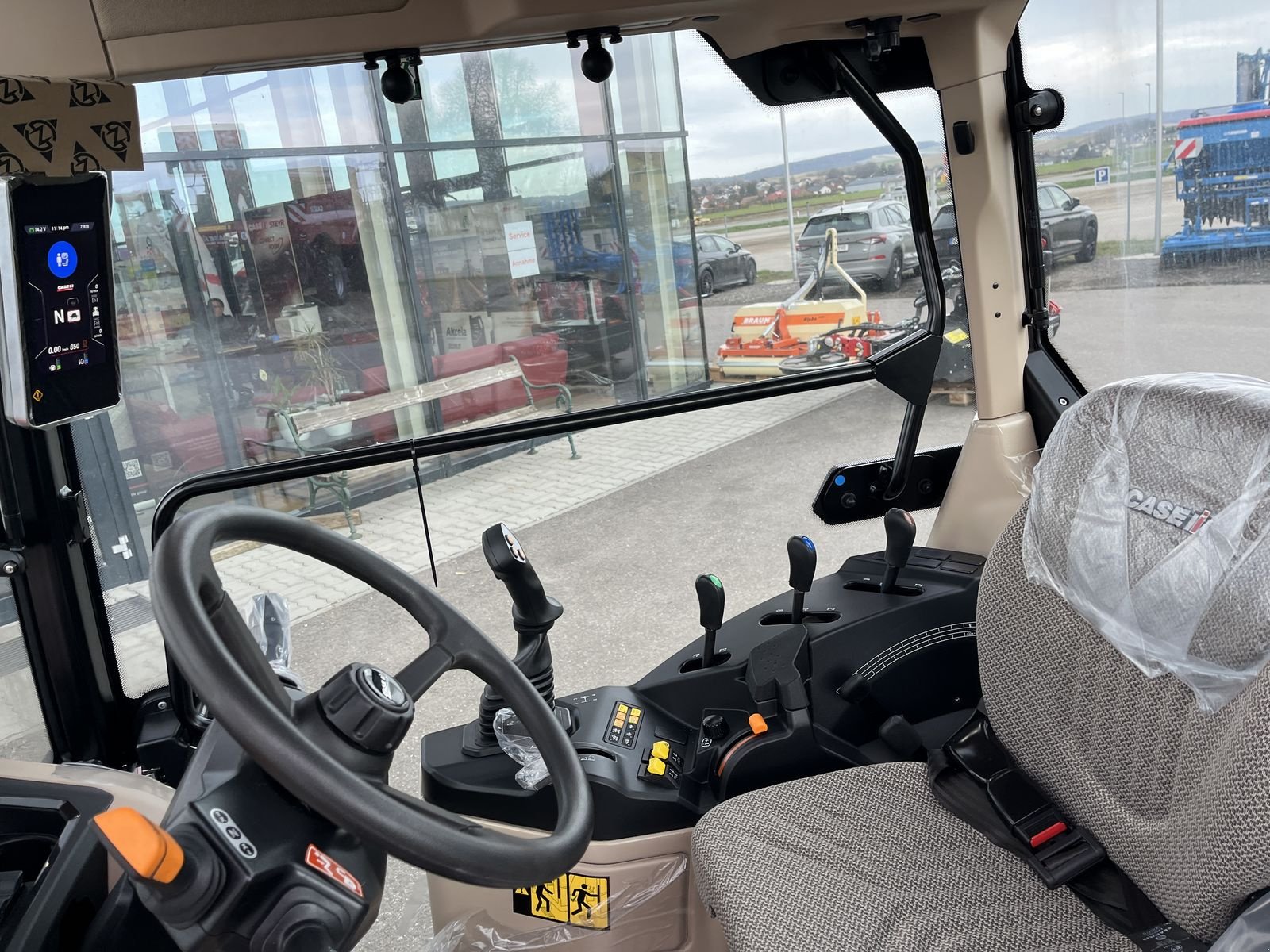 Traktor del tipo Case IH QUANTUM 80N, Neumaschine In Harmannsdorf (Immagine 28)