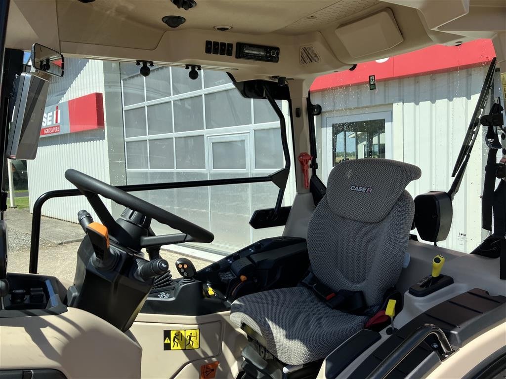 Traktor от тип Case IH Quantum 80N, Gebrauchtmaschine в Spøttrup (Снимка 14)