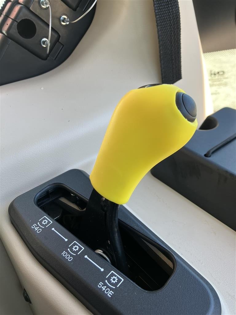 Traktor от тип Case IH Quantum 80N, Gebrauchtmaschine в Spøttrup (Снимка 19)