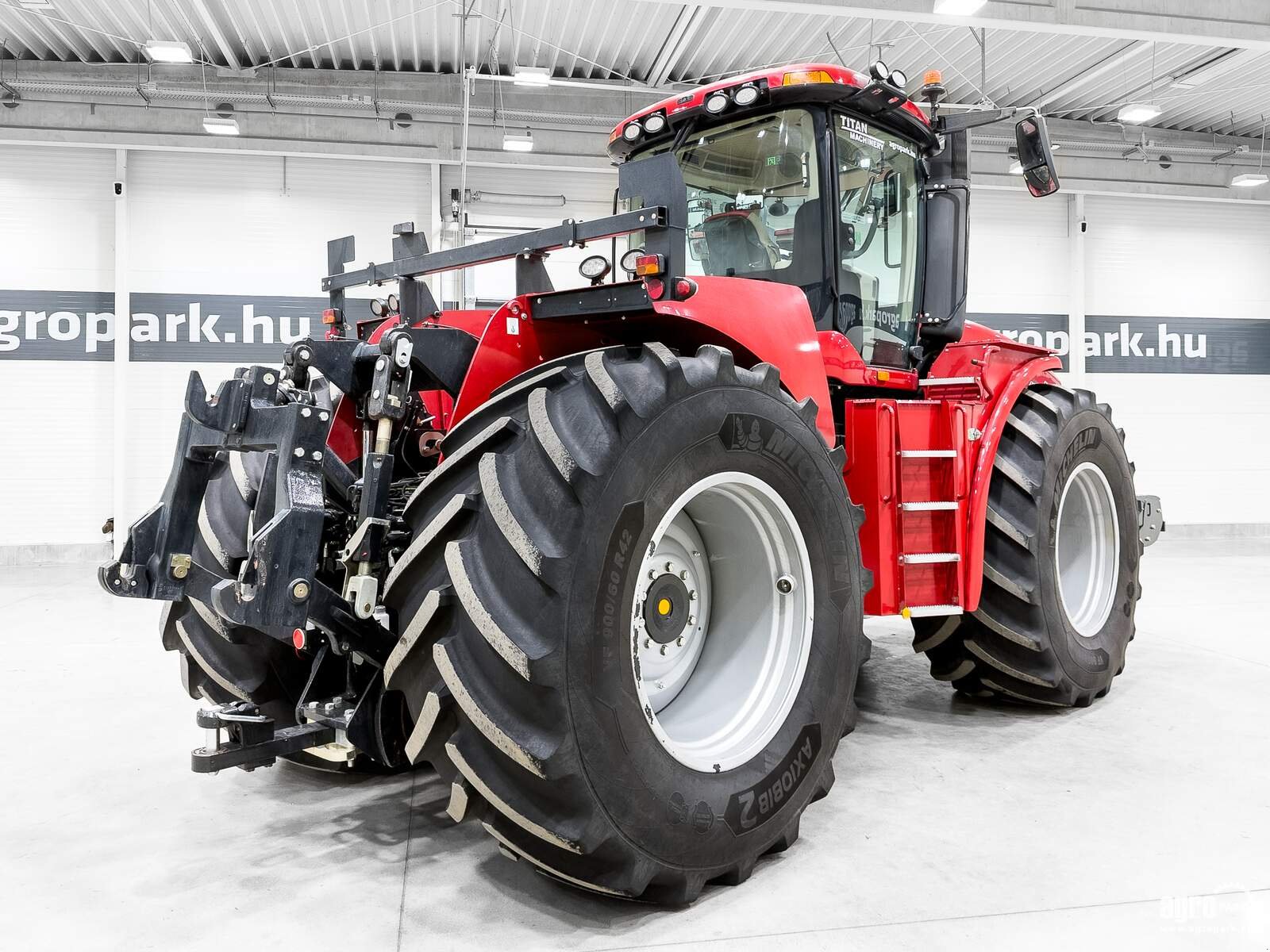 Traktor типа Case IH Steiger 500 16/2 Powershift 40 km/h, cab suspension, AFS Vector Pro Base with RTK activation, 900/60R42 tires, Gebrauchtmaschine в Csengele (Фотография 4)