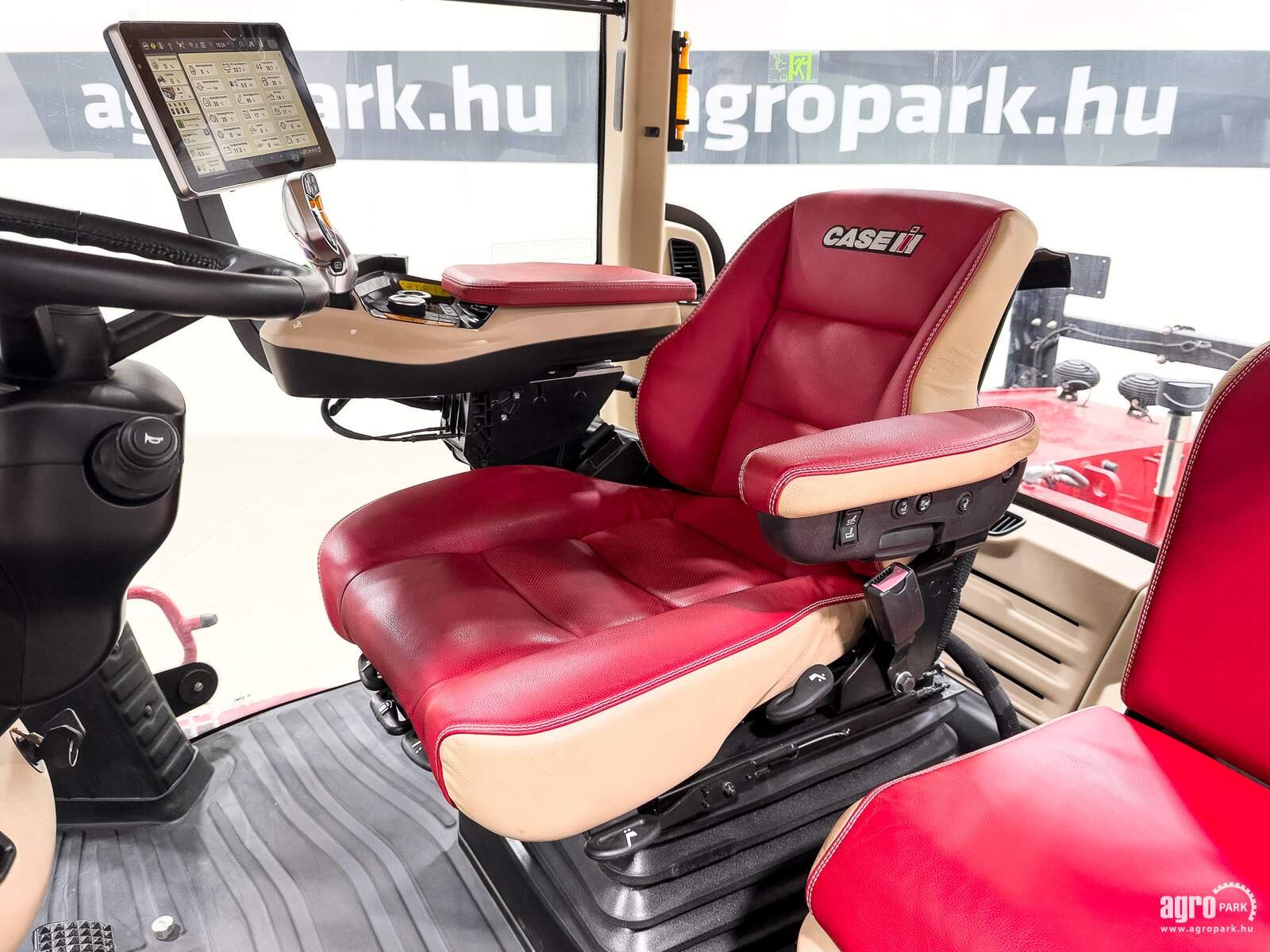 Traktor типа Case IH Steiger 500 16/2 Powershift 40 km/h, cab suspension, AFS Vector Pro Base with RTK activation, 900/60R42 tires, Gebrauchtmaschine в Csengele (Фотография 11)