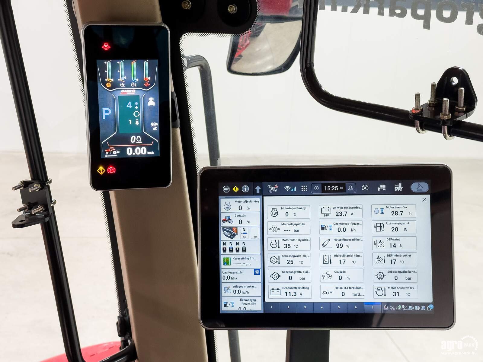 Traktor типа Case IH Steiger 500 16/2 Powershift 40 km/h, cab suspension, AFS Vector Pro Base with RTK activation, 900/60R42 tires, Gebrauchtmaschine в Csengele (Фотография 17)