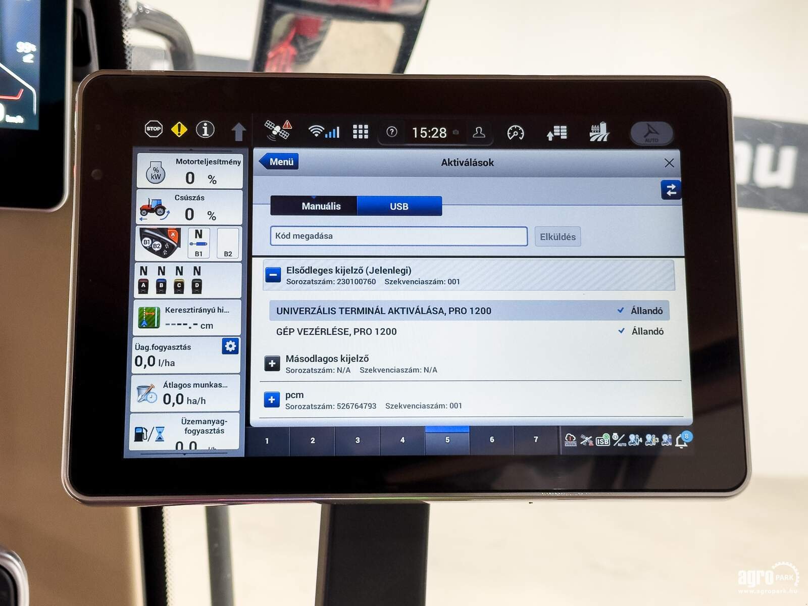 Traktor типа Case IH Steiger 500 16/2 Powershift 40 km/h, cab suspension, AFS Vector Pro Base with RTK activation, 900/60R42 tires, Gebrauchtmaschine в Csengele (Фотография 25)