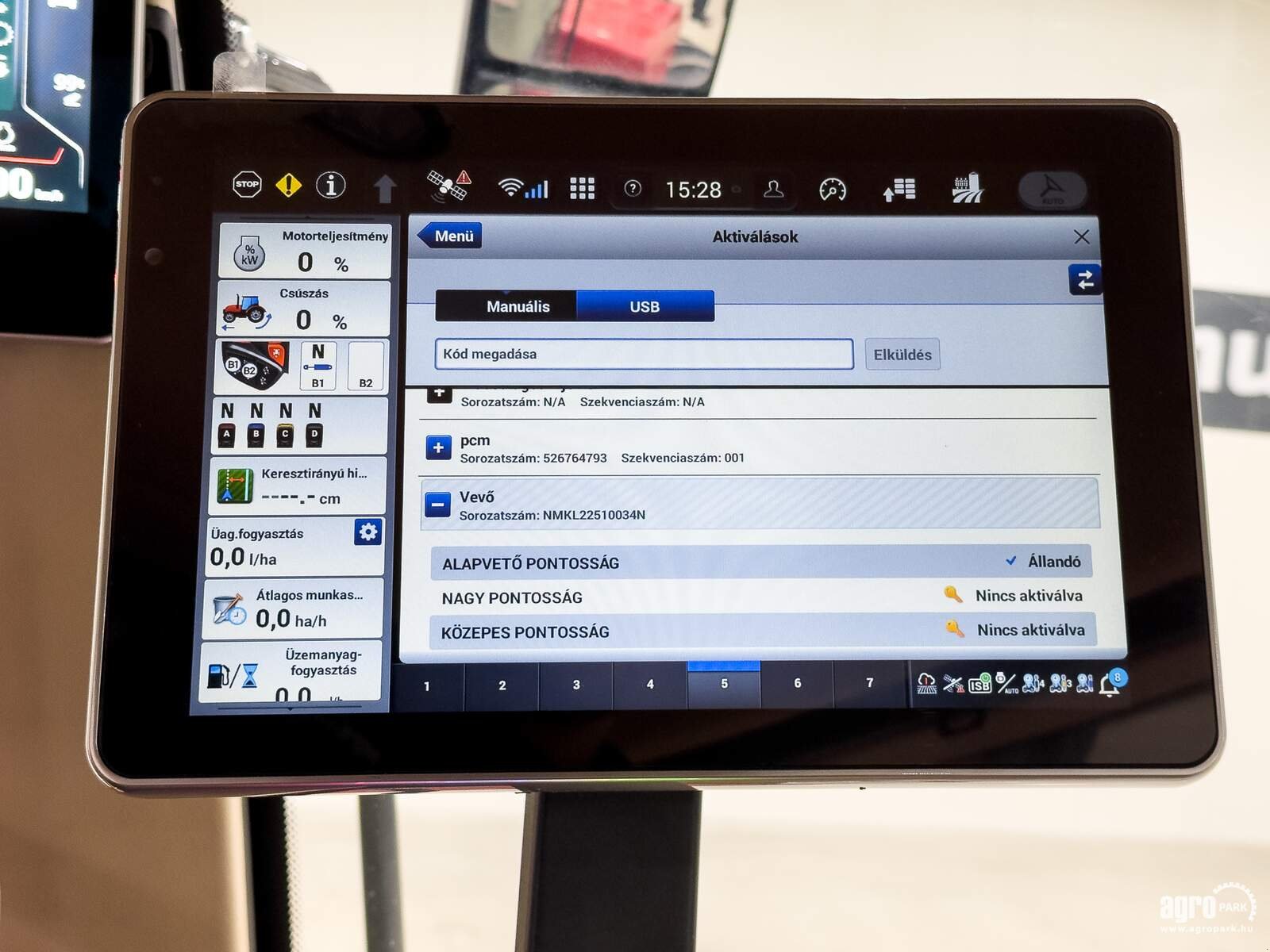 Traktor типа Case IH Steiger 500 16/2 Powershift 40 km/h, cab suspension, AFS Vector Pro Base with RTK activation, 900/60R42 tires, Gebrauchtmaschine в Csengele (Фотография 27)